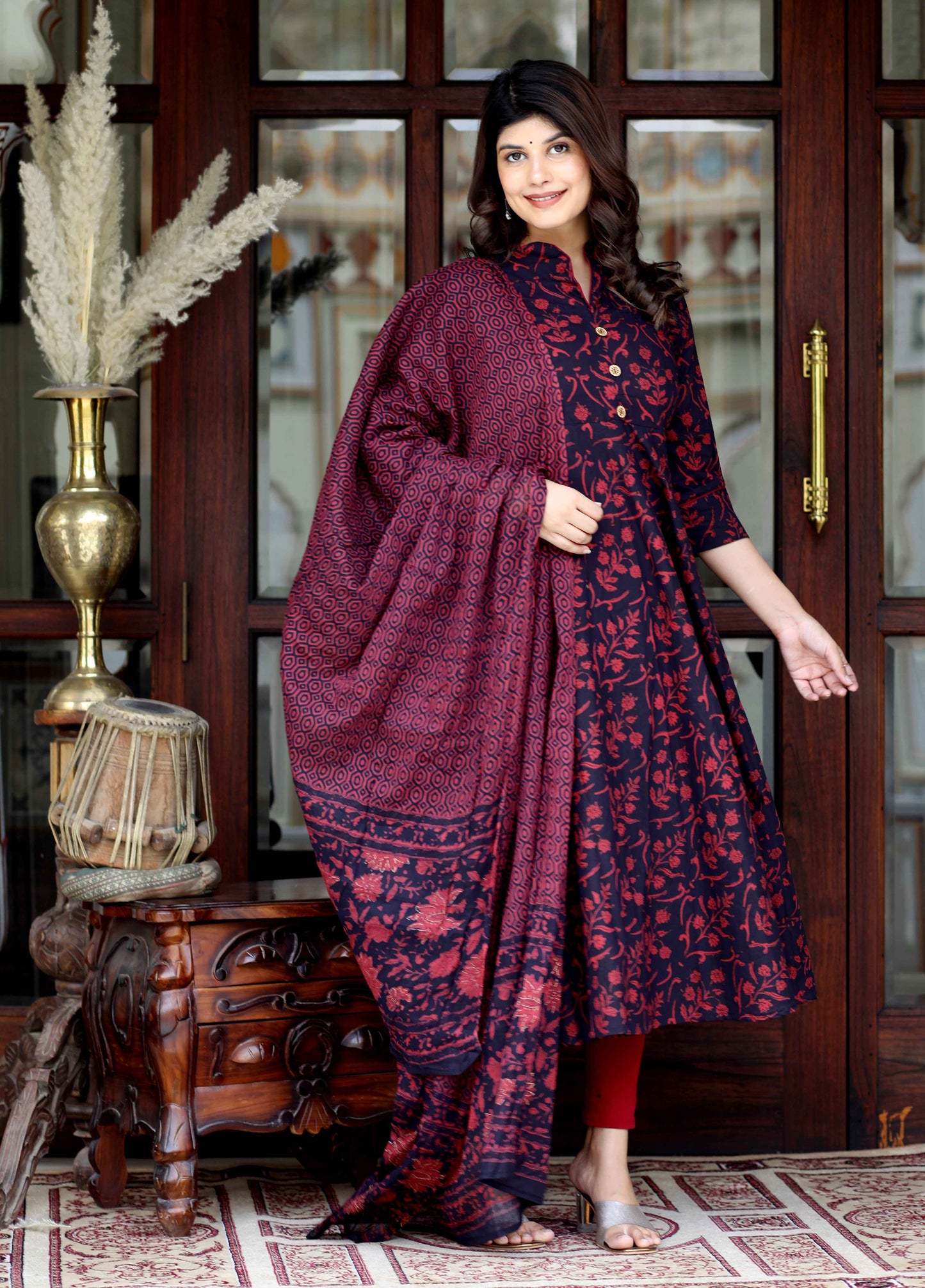 Women's Maroon Pure Floral Printed Anarkali Kurta With Gold Print Dupatta - Miravan