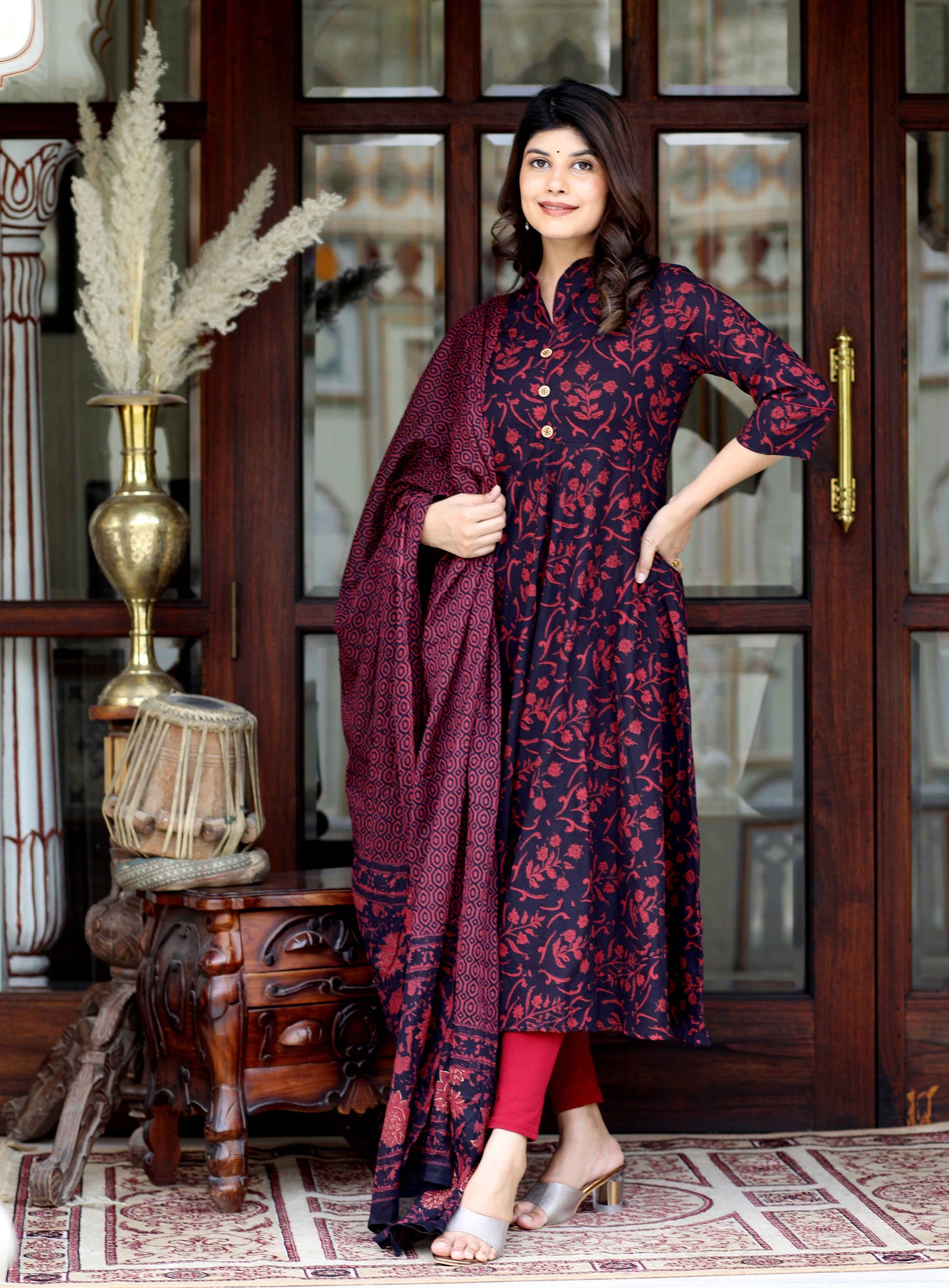 Women's Maroon Pure Floral Printed Anarkali Kurta With Gold Print Dupatta - Miravan