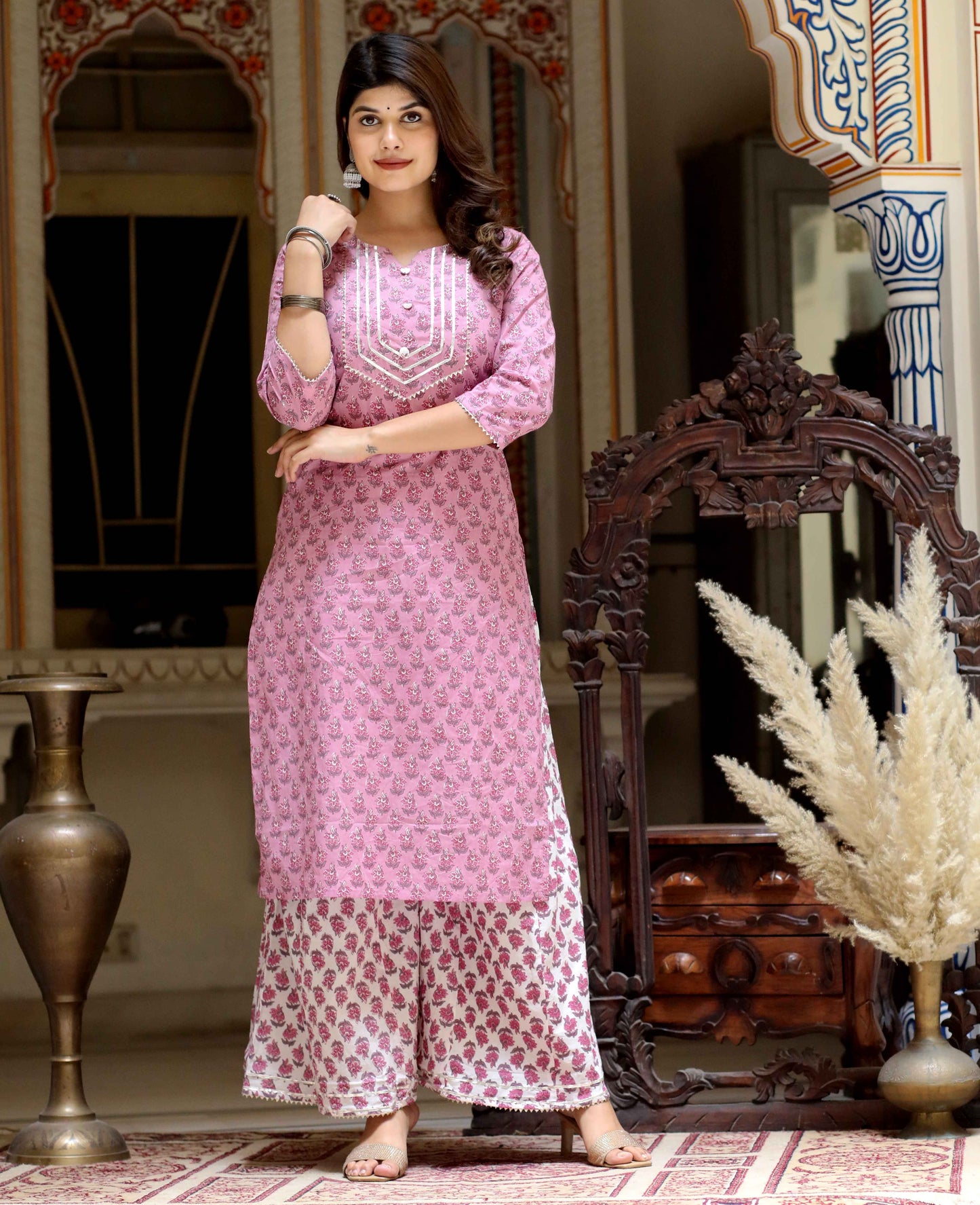 Women's Pink Cotton Floral Print Straight Kurta And Palazzo Set - Miravan