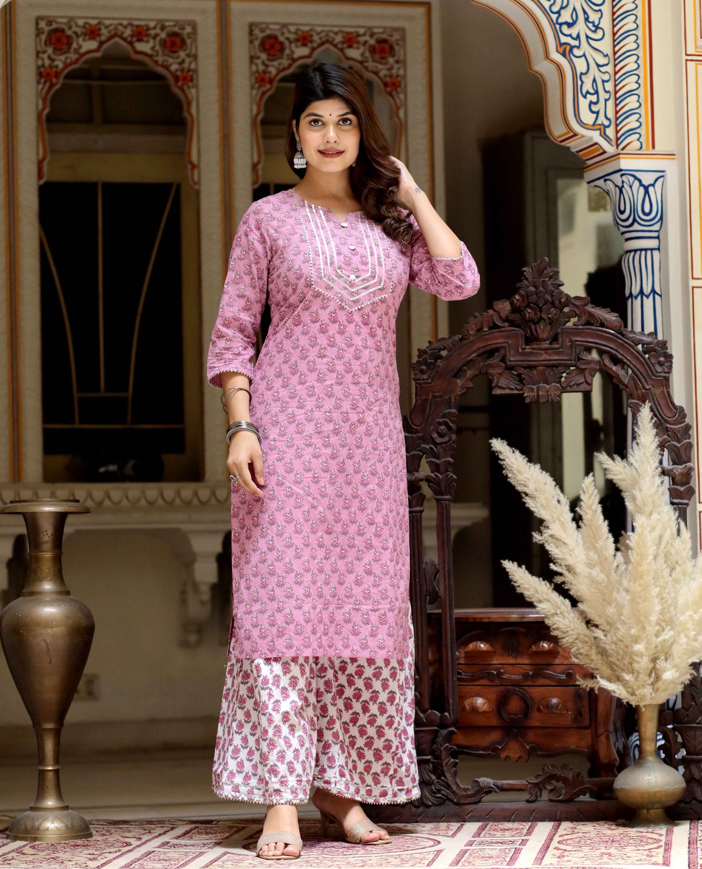 Women's Pink Cotton Floral Print Straight Kurta And Palazzo Set - Miravan