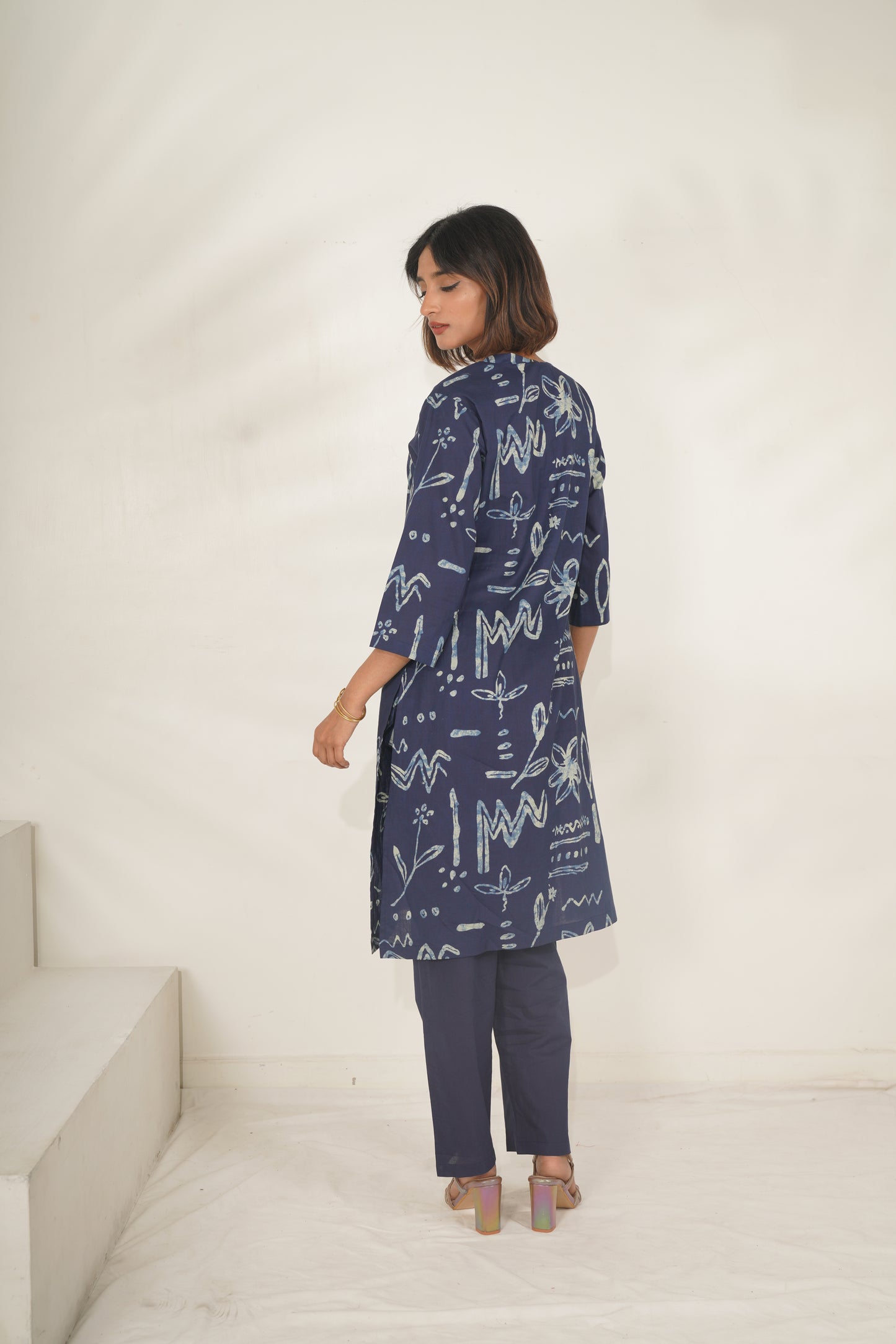 Miravan Womens Abstract Printed Cotton Blue Co-Ord Set