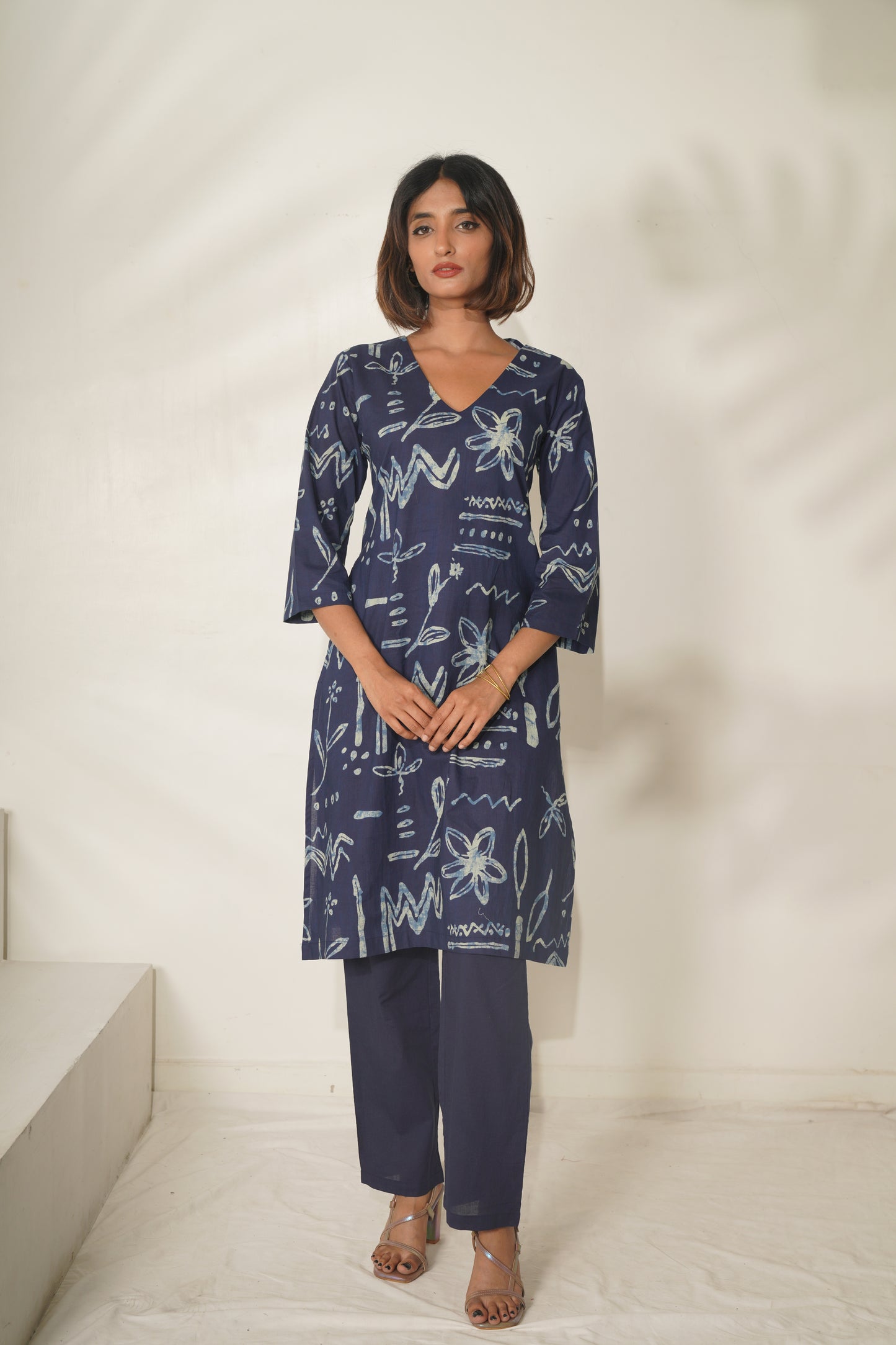 Miravan Womens Abstract Printed Cotton Blue Co-Ord Set