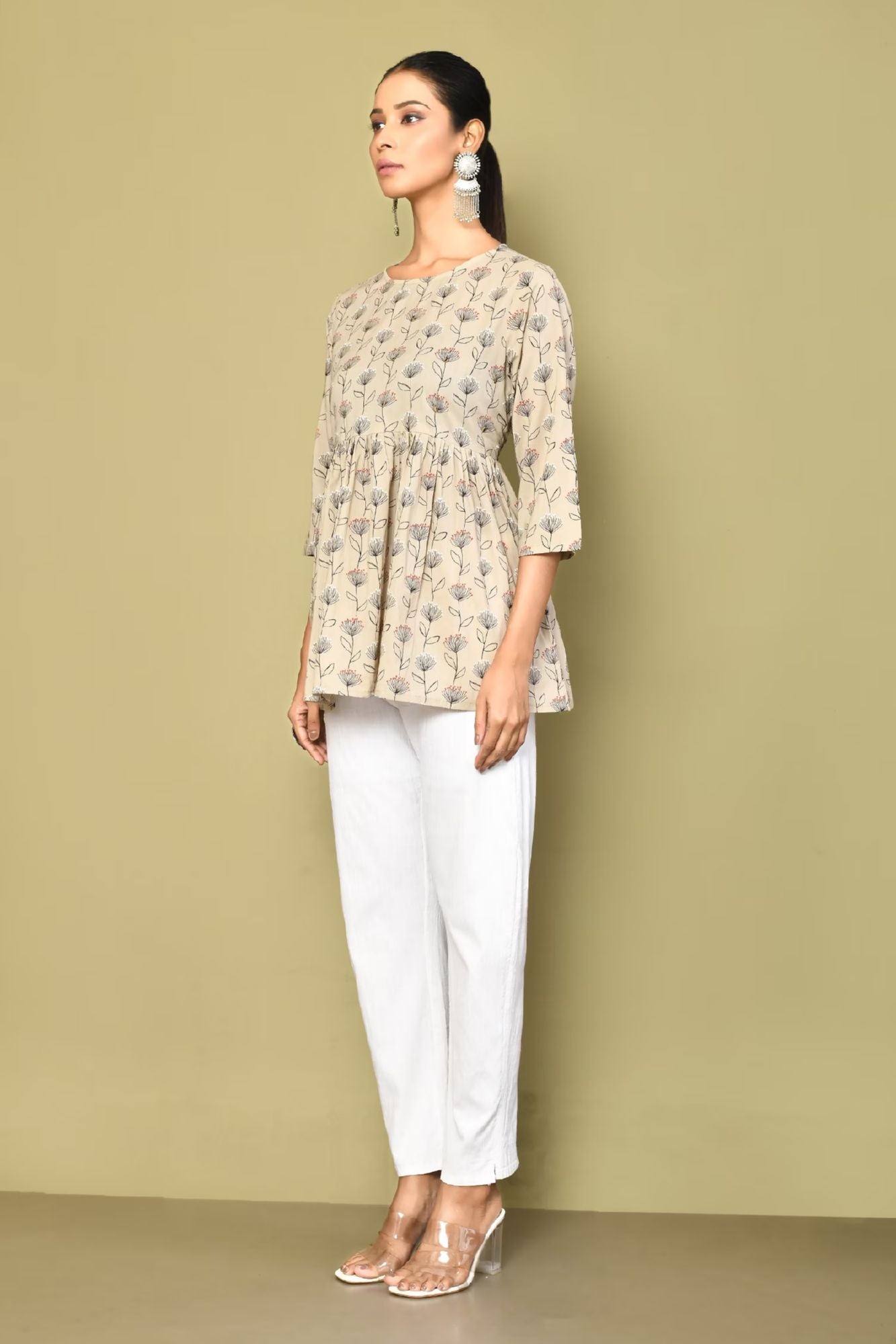 Color_Beige