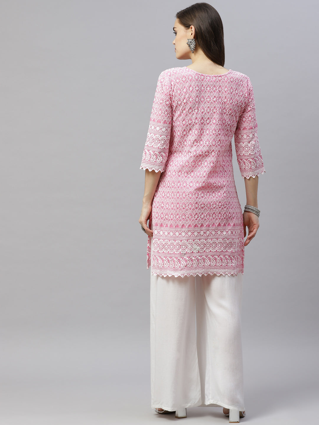 Miravan Womens Pink Ethnic Motifs Embroidered Chikankari Straight Kurti