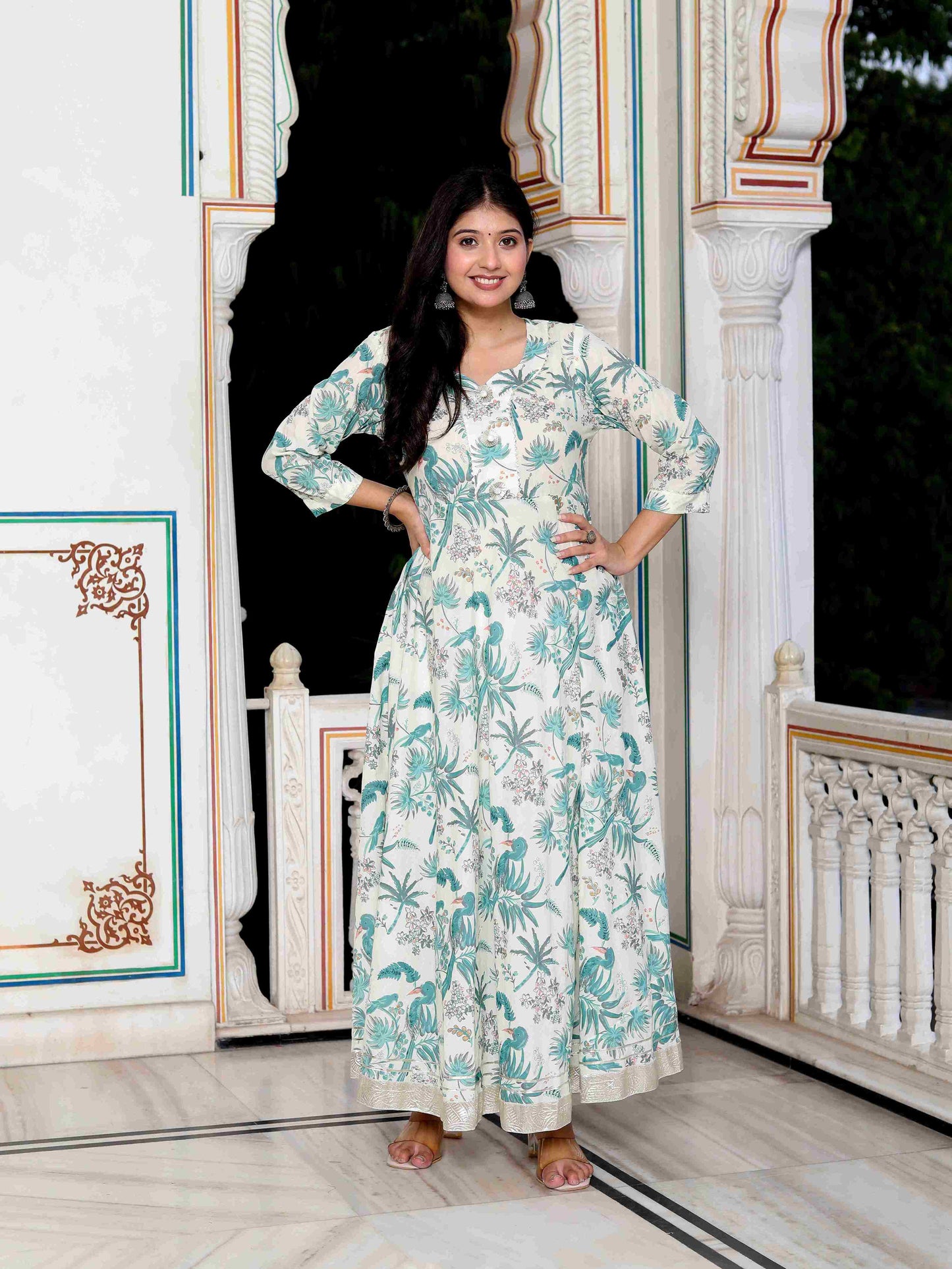 Women's Light Green Cotton Gotapatti And Lace Border Birds And Leaf Anarkali Kurta - Miravan