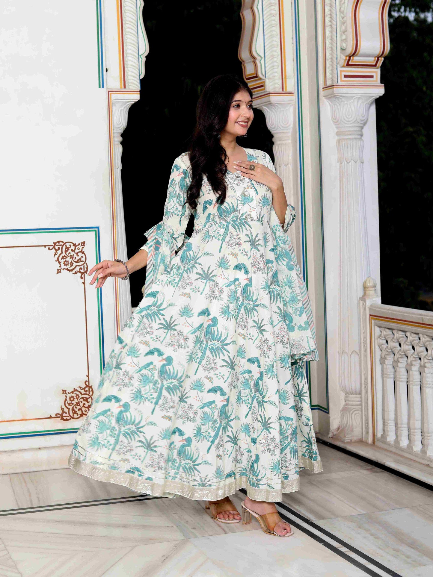Women's Light Green Birds And Leaf Floral Printed Anarkali Kurta And Dupatta Set - Miravan