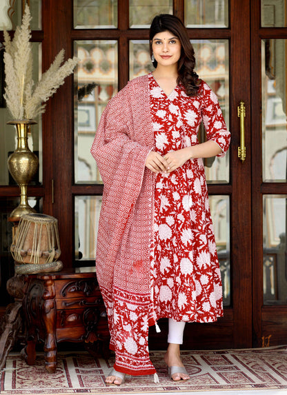 Women's Red Cotton Floral Printed Anarkali Kurta With Dupatta - Miravan