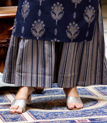 Women's Blue & Grey Printed Pure Cotton Kurta With Sharara - Miravan