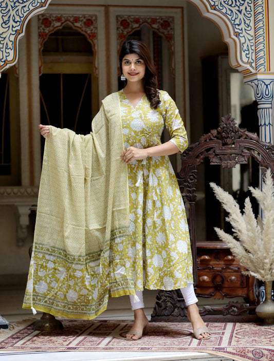 Women's Yellow Cotton Floral Print Anarkali Kurta With Dupatta - Miravan