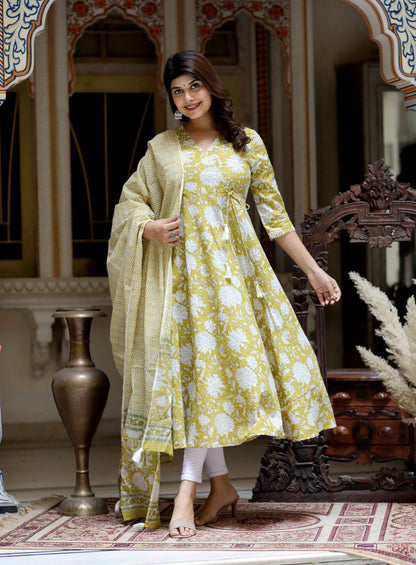 Women's Yellow Cotton Floral Print Anarkali Kurta With Dupatta - Miravan
