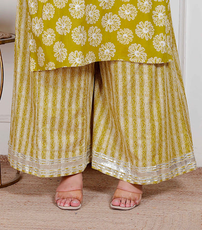 Miravan Plus Size Women's Lime Yellow Block Printed Kurta with Palazzo