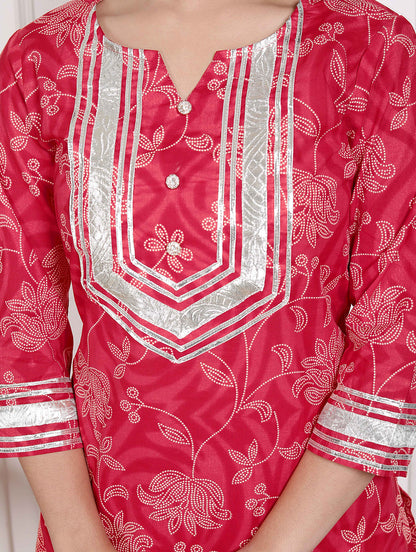 Miravan women's Red cotton Gota Work Kurta with Palazzo