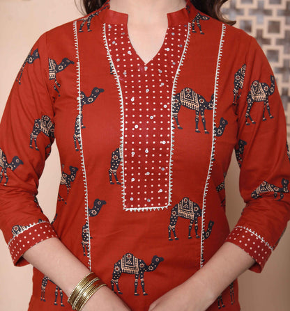 Miravan Womens Rust Animal Printed three quarter Sleeves  Pure Cotton Kurta with Palazzo