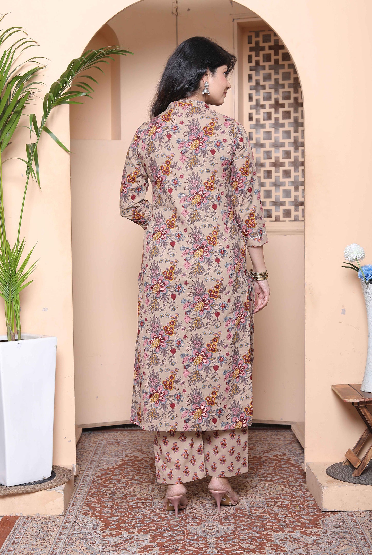 Miravan Womens Pure Cotton Straight Floral printed Kurta with Palazzo-Multicolor