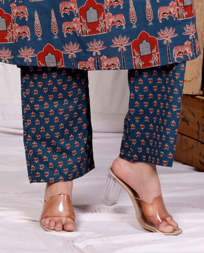 Miravan Womens Blue Pure Cotton Animal Printed Zari Lace Work Anarakali Kurta And Palazzo Set