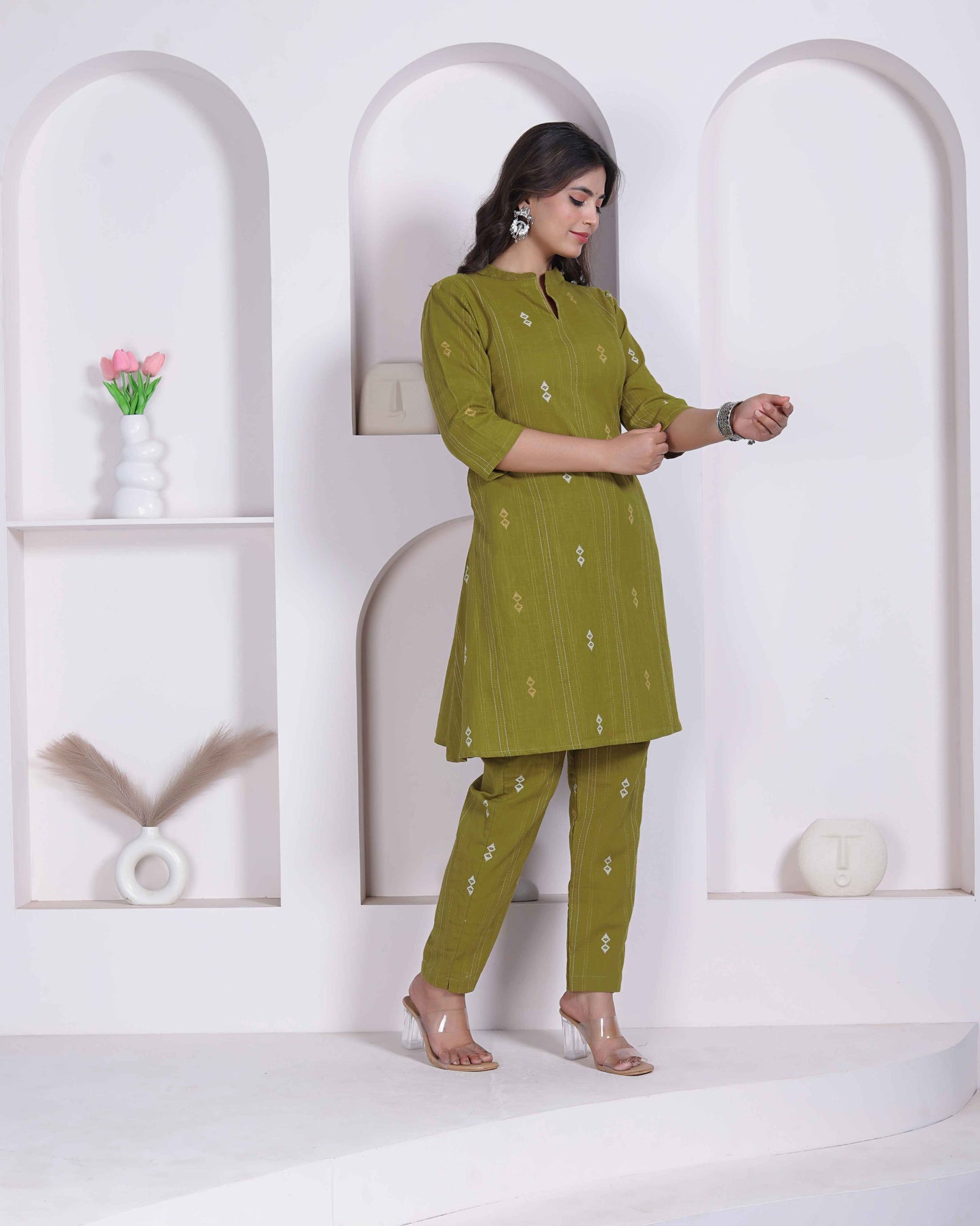 Miravan Womens green Printed Cotton Straight Kurta with Palazzo