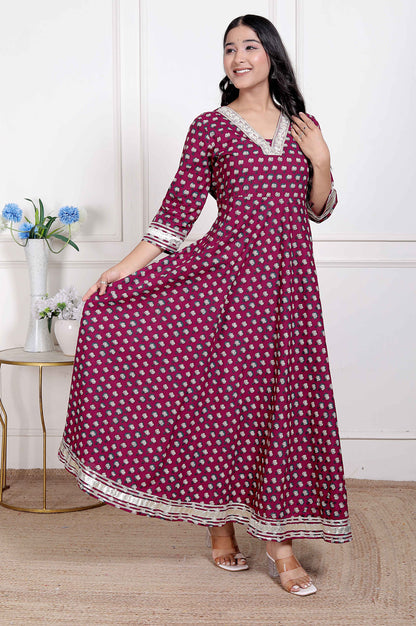 Miravan Women Maroon Floral Print Soft Cotton embroidered Anarkali Kurta
