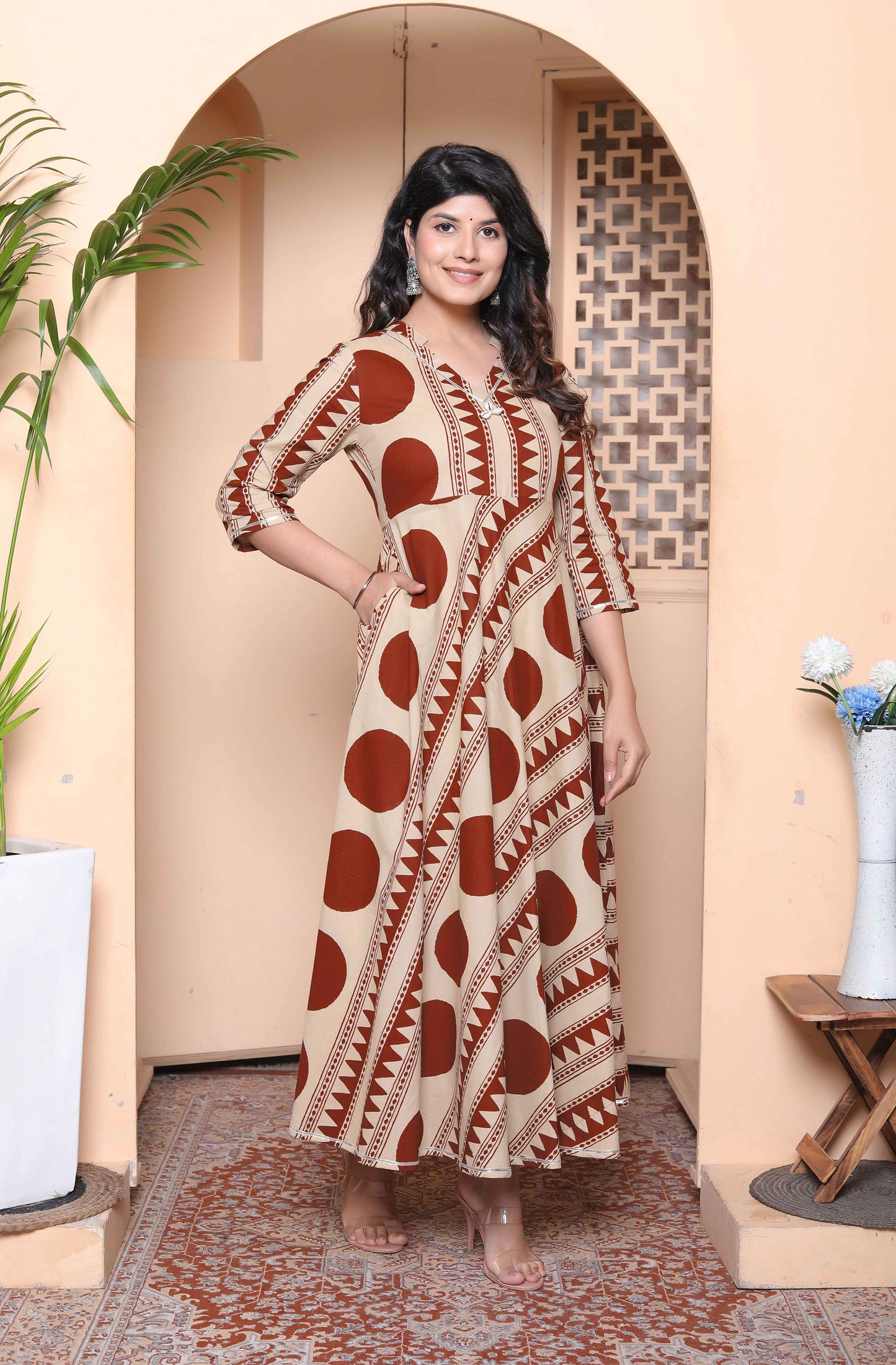 Miravan Womens Brown Printed Mandarin-neck Anarkali Kurta