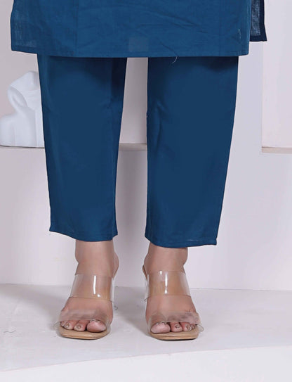 Miravan Womens Blue Straight Kurta with Palazzo Set