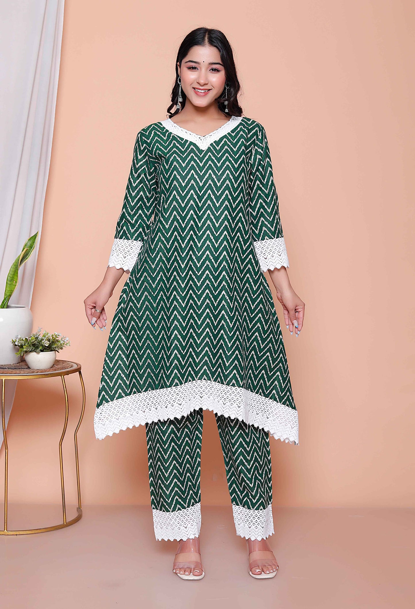 Miravan Womens Green Rayon Zigzag Print CO-ORD Set