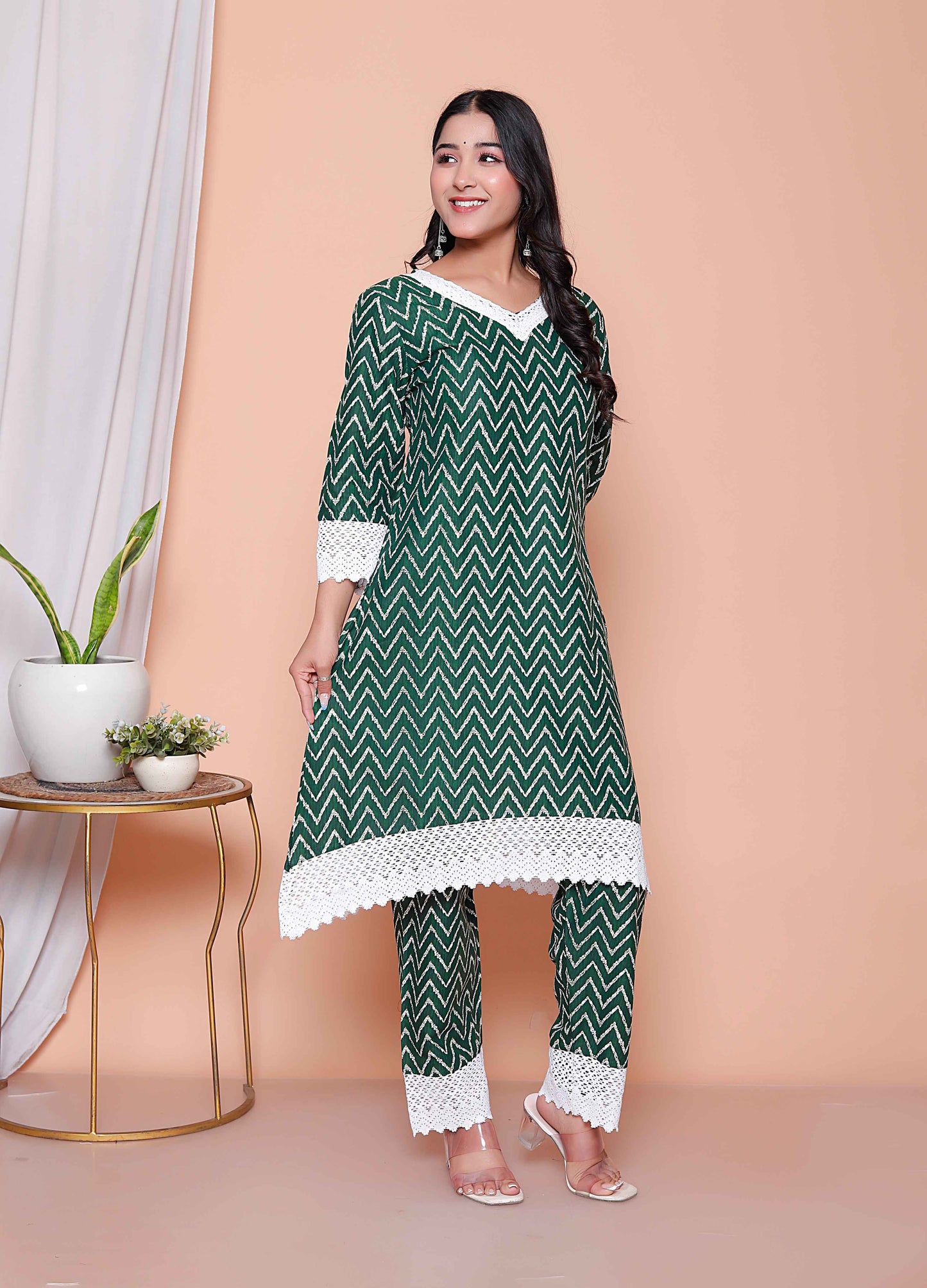 Miravan Womens Green Rayon Zigzag Print CO-ORD Set