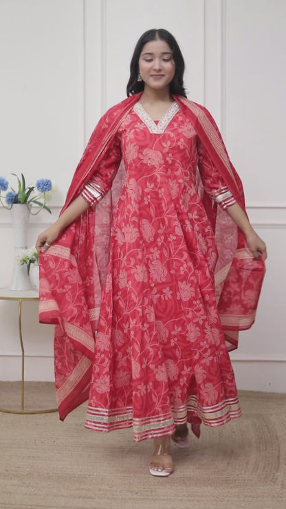 Miravan Women's red Embroidered Anarkali Kurta and Dupatta 