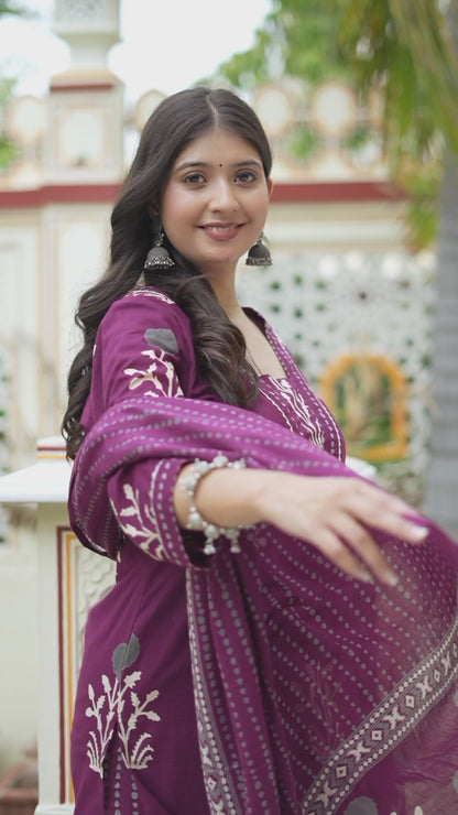 Women's Cotton Fabric Purple Kurta With Palazzo And Dupatta - Miravan