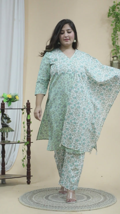 Women's Green Plus Size Floral Printed Straight Kurta And Palazzo With Dupatta Set - Miravan