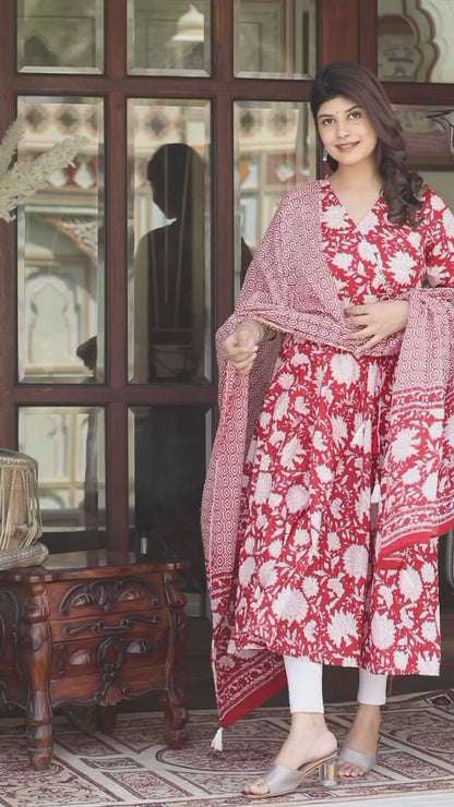 Women's Red Cotton Floral Printed Anarkali Kurta With Dupatta - Miravan