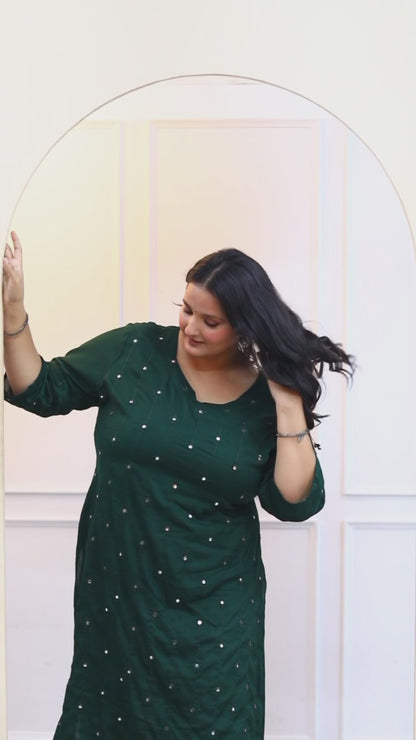 Women's Plus Size Green Embroidered And Mirror Work Straight Kurti - Miravan